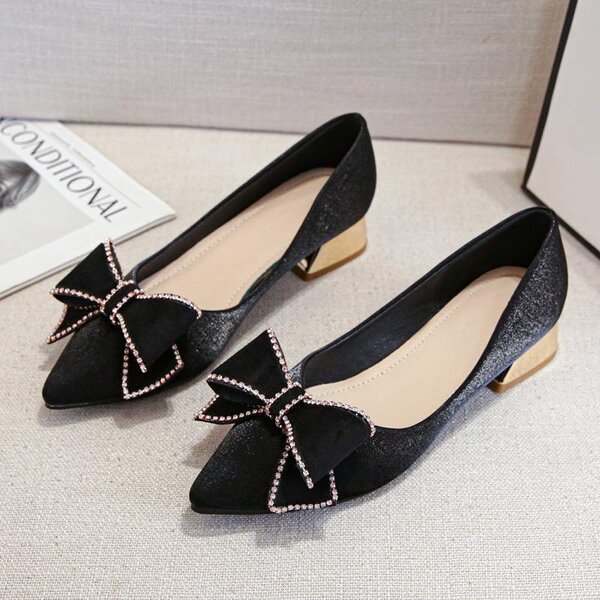Mimis Down Shoe 1