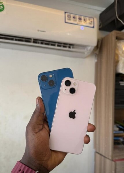iPhone 13