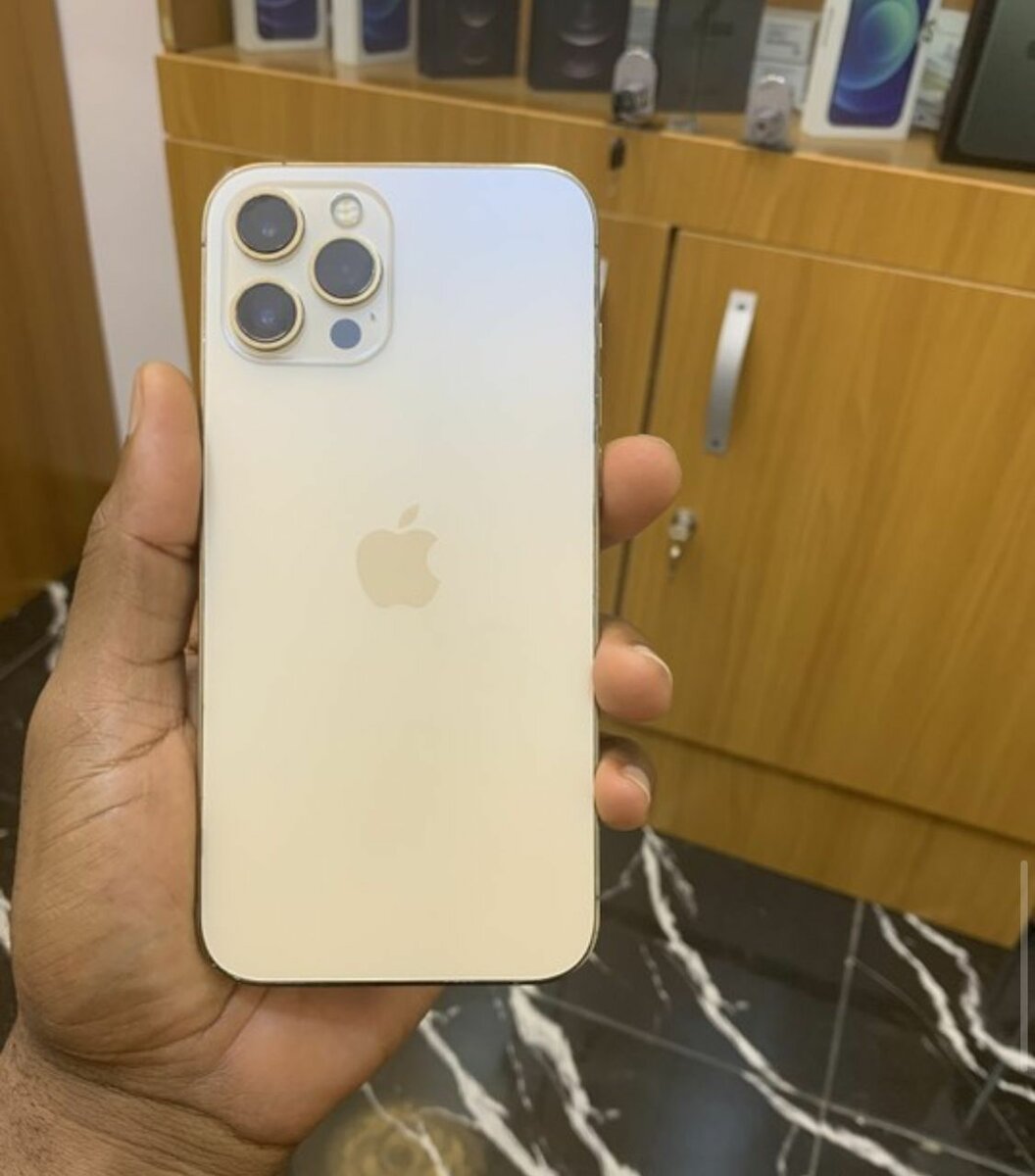 iPhone 12 pro max