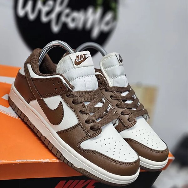 Original Nike Sneakers