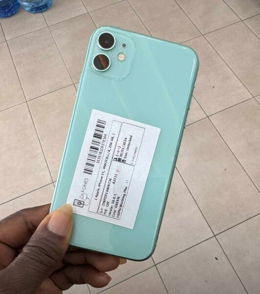 iPhone 11