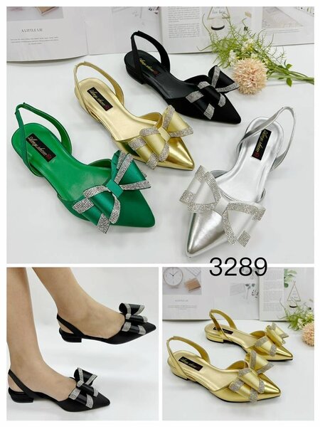 Closed toe shoes