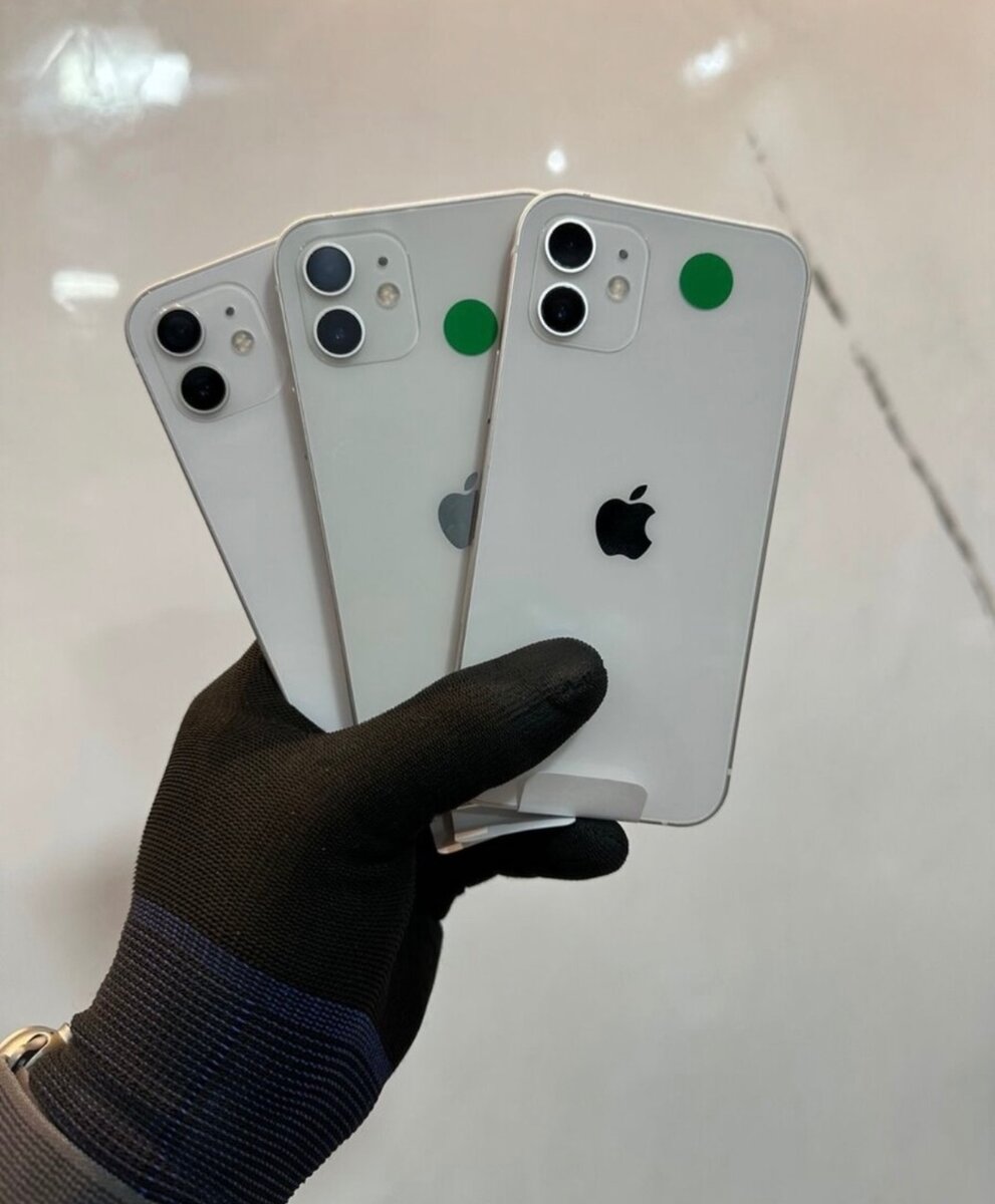 iPhone 12