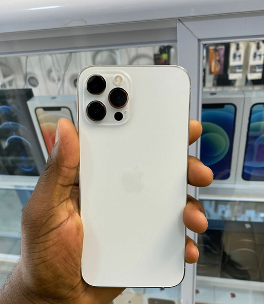 iPhone 12 pro max