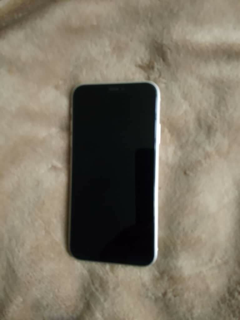 IPhone 11. 128gb