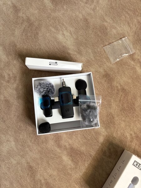 Microphone sans fil compact