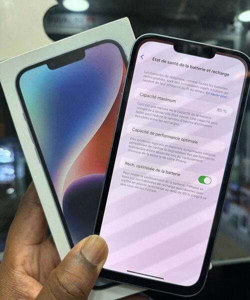 iPhone 14 simple