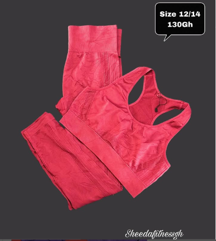 top and leggings pink