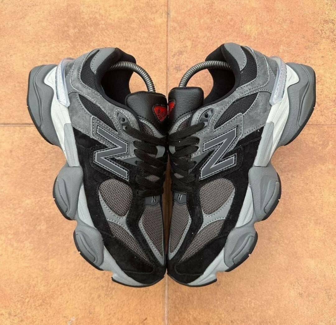 NEW BALANCE CLASSIC