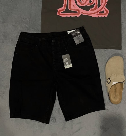 T-Shirt size L