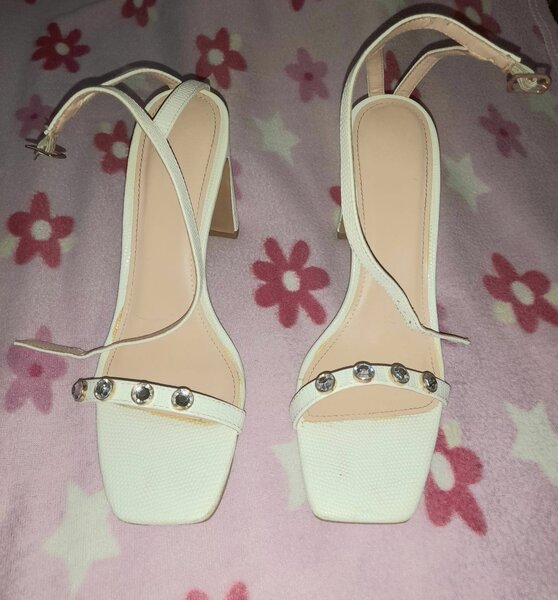 Sandal heel