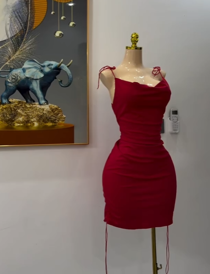 Short dress red