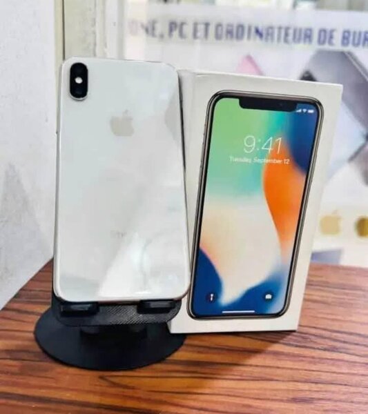 iPhone X 64GB Argent