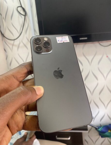 iPhone 12 Pro