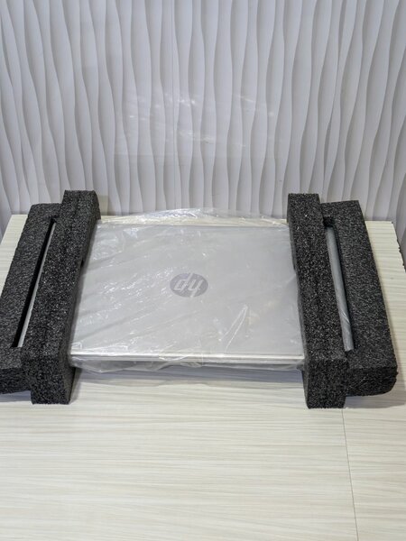 HP i5 11th