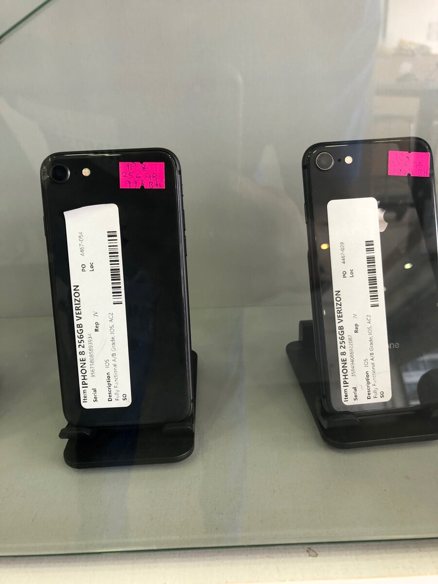 iPhone 8