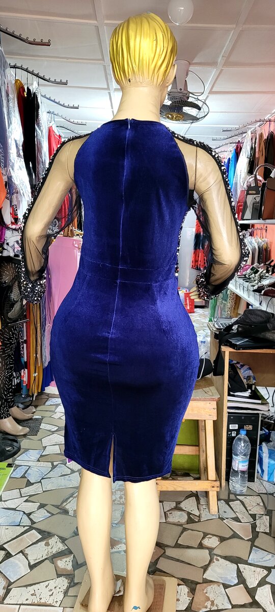 Robe Bleu Velours Pailletée