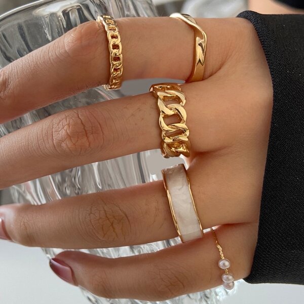 Fashion rings