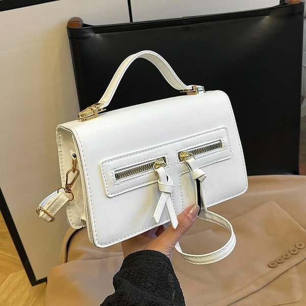 Stylish and fashionable women's bag
