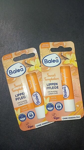 Soins Lèvres Vitaminés Isana