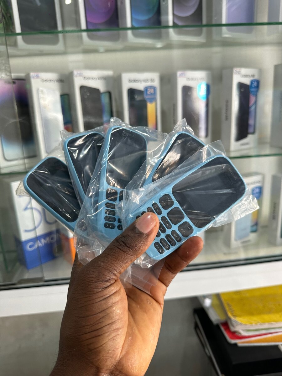 Nokia 106