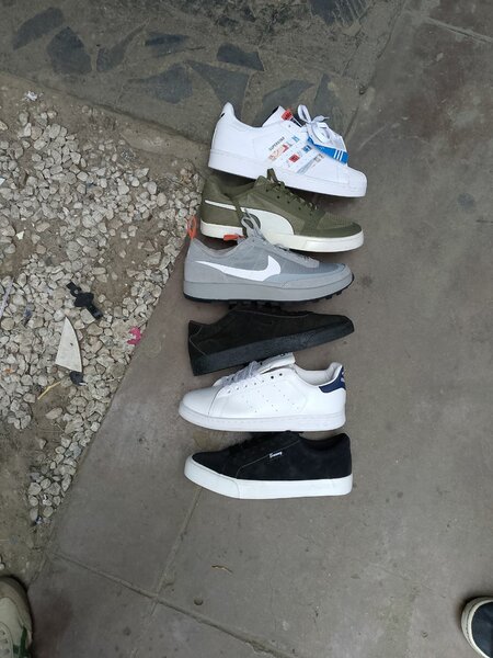 Unisex sneakers