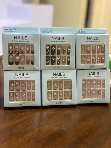 DIY nails