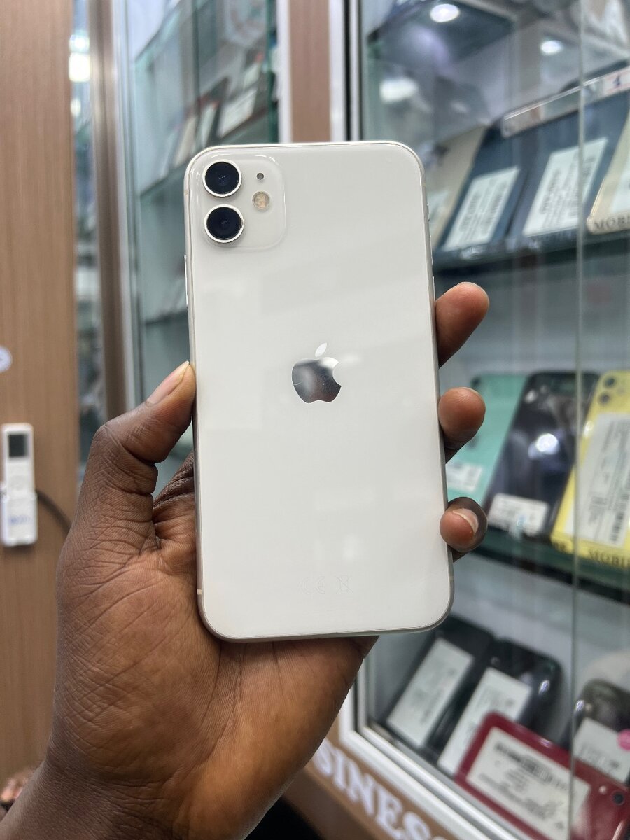 iPhone 11