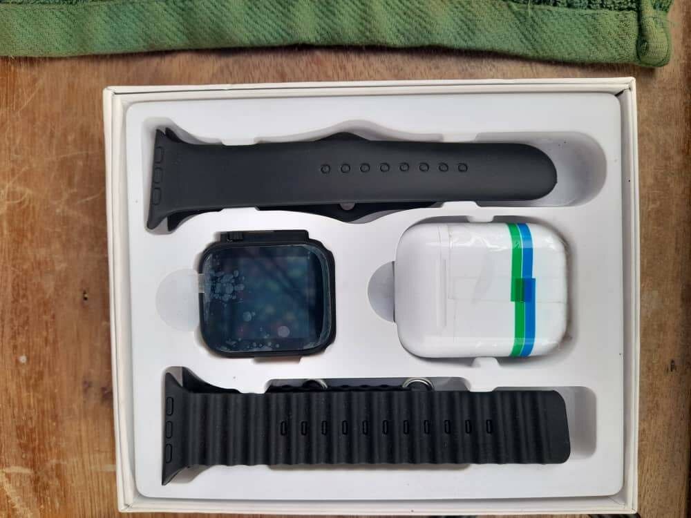 Montre connectée avec airpod