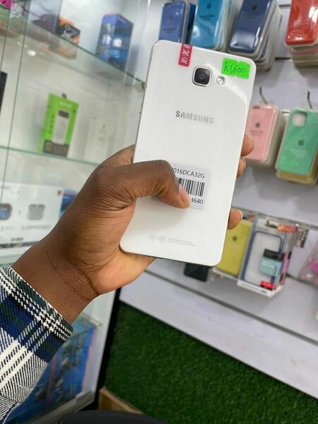 Samsung A9