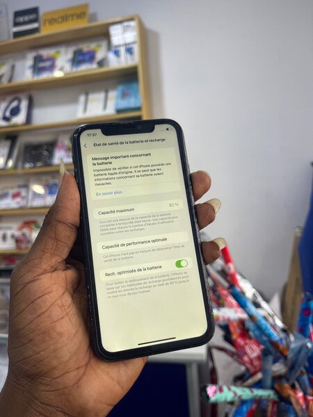 iPhone XR