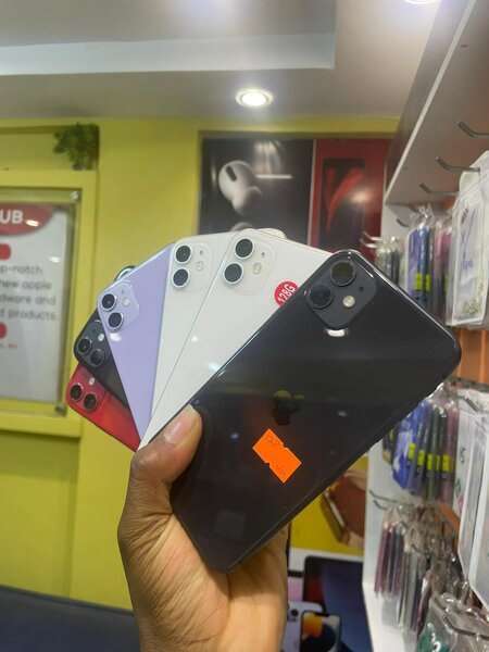 iPhone 11