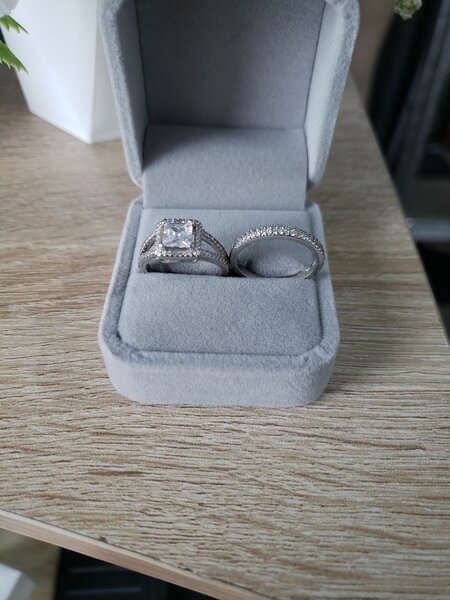 Wedding ring