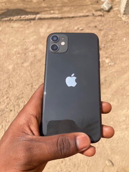 iPhone 11