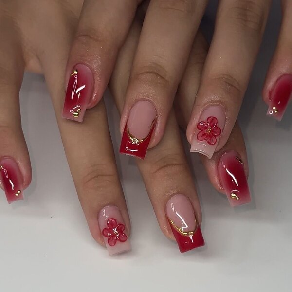 Ongles en Acrylique Artisanal