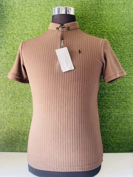 Polo brun