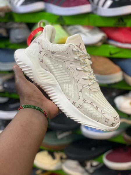 Adidas runners