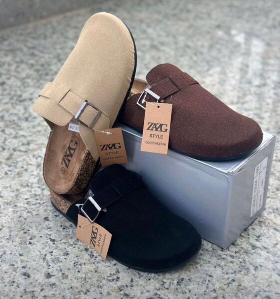 Sandale