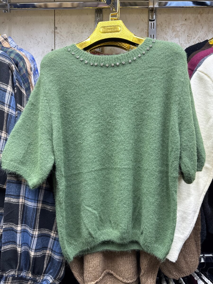 Свитер