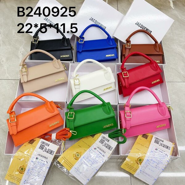 Jacquemus minibags