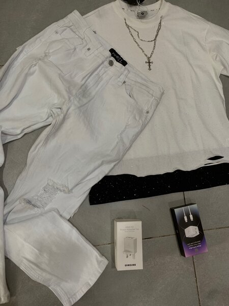 Full Outfit