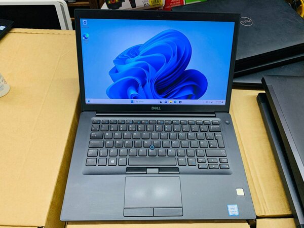 HP i5 laptop