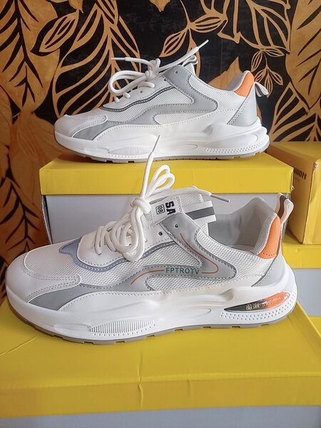 New Men's Sneakers