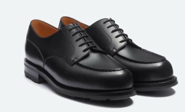 Souliers hommes.