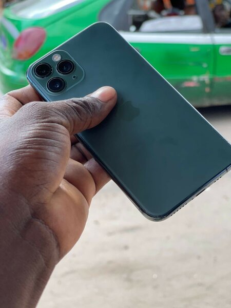 iPhone 11 Pro