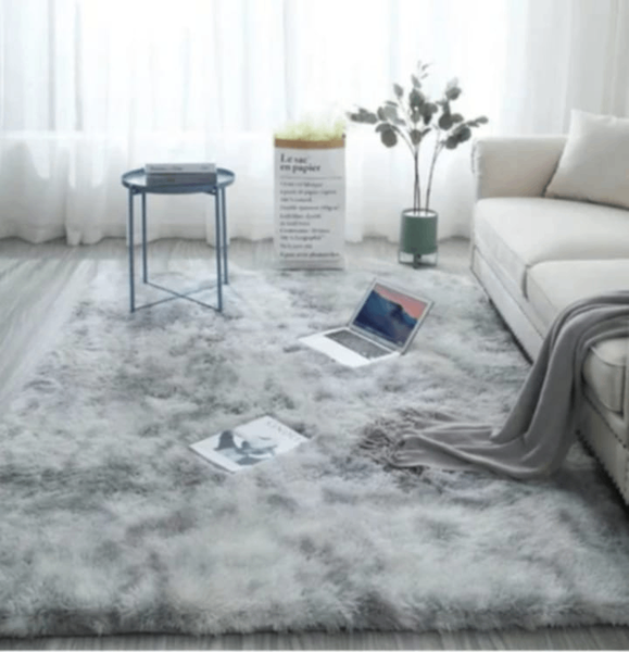 Fluffy carpet