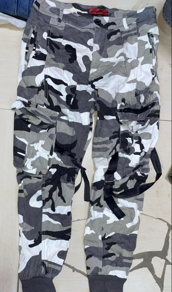 Cargo pants