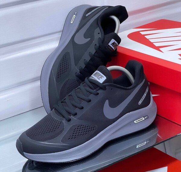 Nike Runner