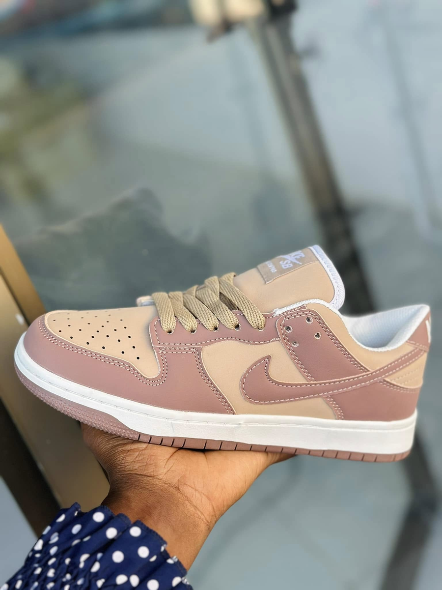 shoes sneakers