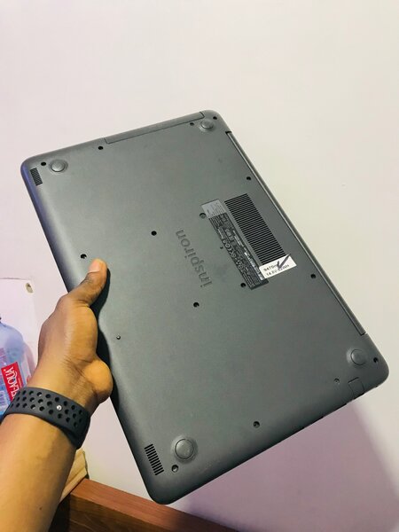 Dell Inspiron 5567